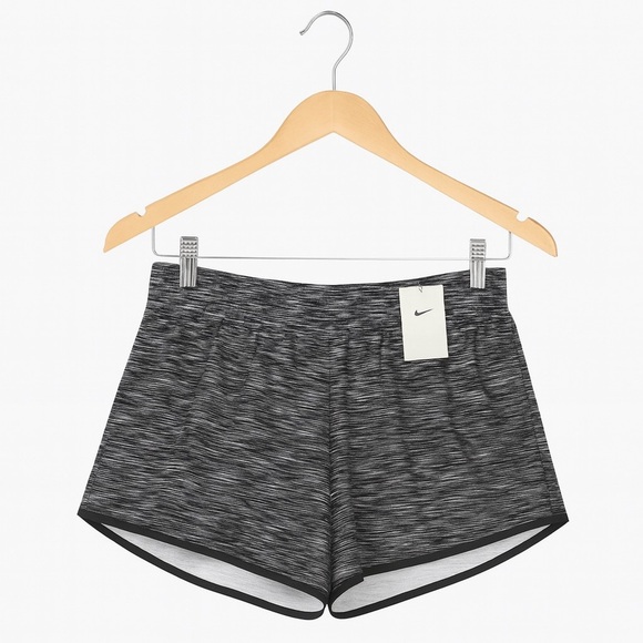 Nike Women's One Dri-FIT Mid-Rise 3" Brief-Lined Shorts XL Running Athletics - Picture 1 of 8